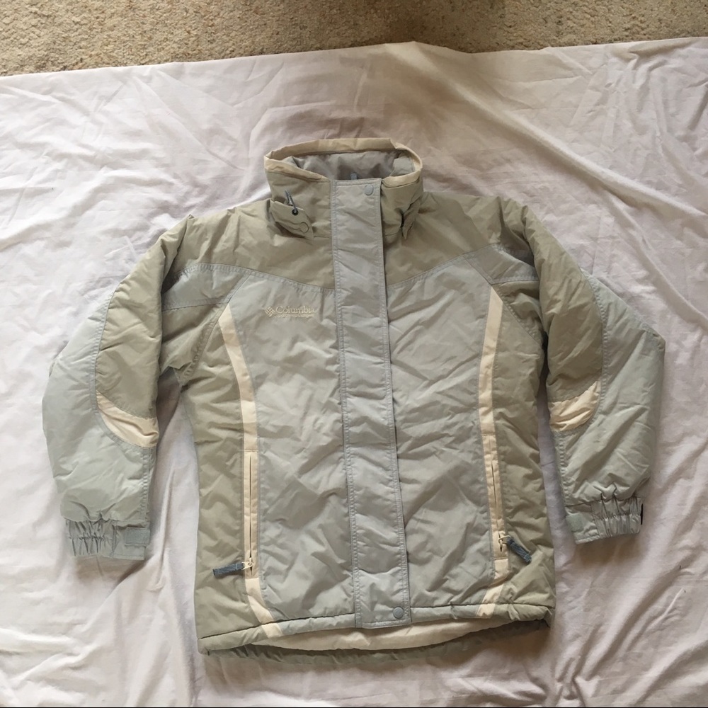 Columbia winter jacket women’s medium NWT $150